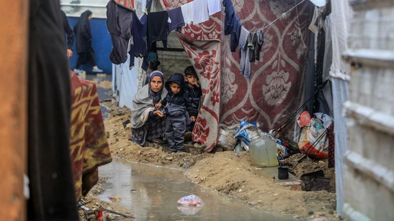 Gazze'yi etkisi altına alan 'Byron' fırtınası soykırımdan kurtulanların acılarını katladı