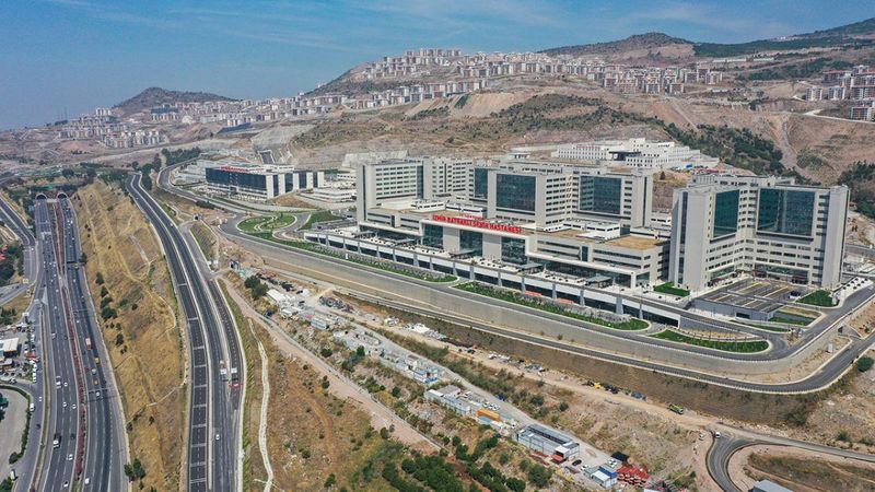 İzmir Şehir Hastanesi 8 milyon hastaya sağlık hizmeti sundu