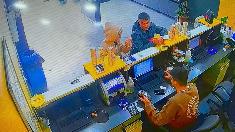 Sakarya'da SMA’lı çocuk için konulan kumbarayı çaldı