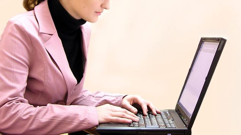 Memurlara yönelik doğum izninde yeni düzenleme: 16 haftadan 24 haftaya çıkarılacak