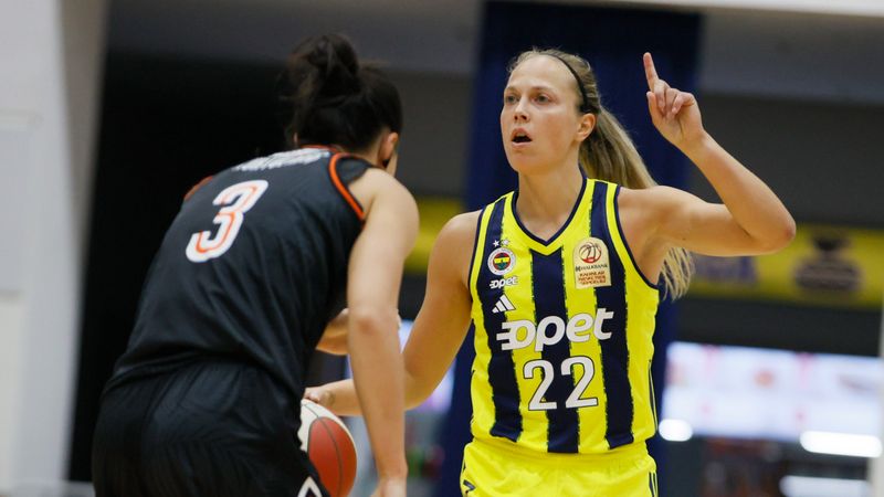 Fenerbahçe, ÇBK Mersin'e şans tanımadı