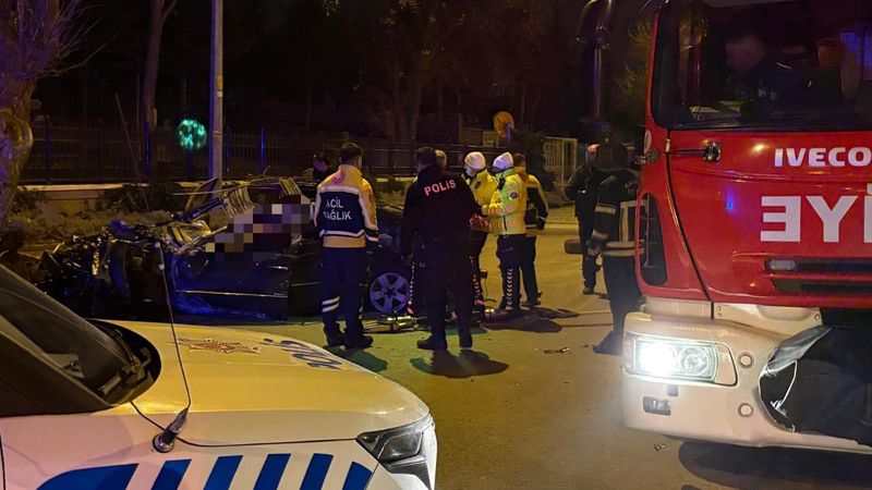 Kayseri'de kaldırıma çarpan otomobil 200 metre savruldu: 1 ölü