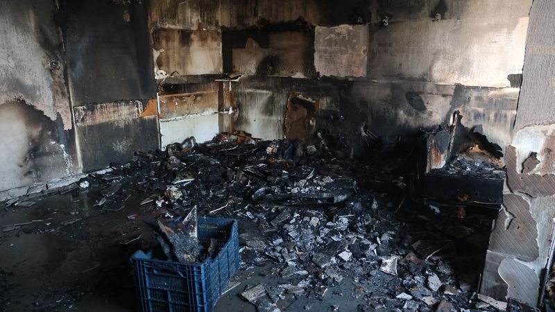 Hatay'da ailecek gezmeye gittiler: Döndüklerinde evlerini küle dönmüş halde buldular