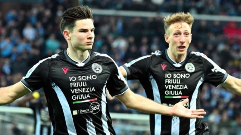 Napoli'ye Udinese çelmesi!