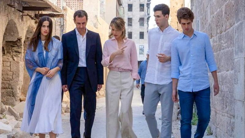 The Guardian, Esad'ın Rusya'daki yaşamını yazdı