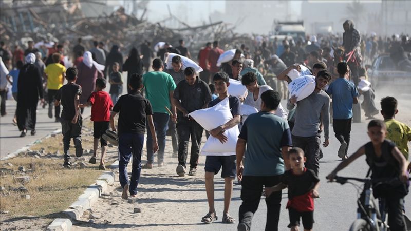 Avrupa Birliği: Gazze'ye yardım su gibi akmalı