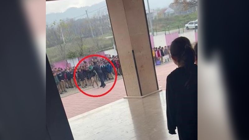 Bursa’da öğrenciyi yakasından tutup yere savuran müdür görevinden alındı