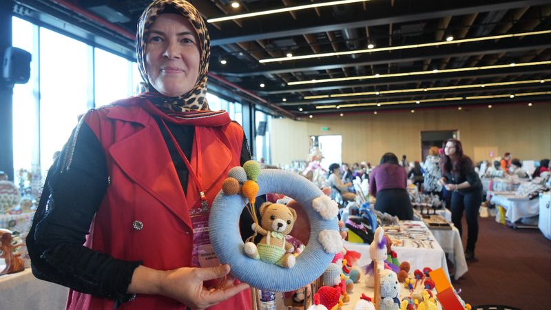 Samsun'da yeğenine yaptığı hediyeler ekmek kapısı oldu