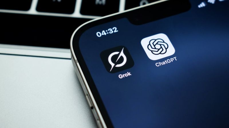 Sahte ChatGPT ve Grok uygulamaları kötü amaçlı yazılım yayıyor: İşte güvende kalmanın yolları