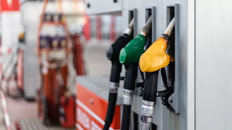 İndirim geldi, tabela güncellendi: 17 Aralık benzin, motorin ve LPG fiyatları
