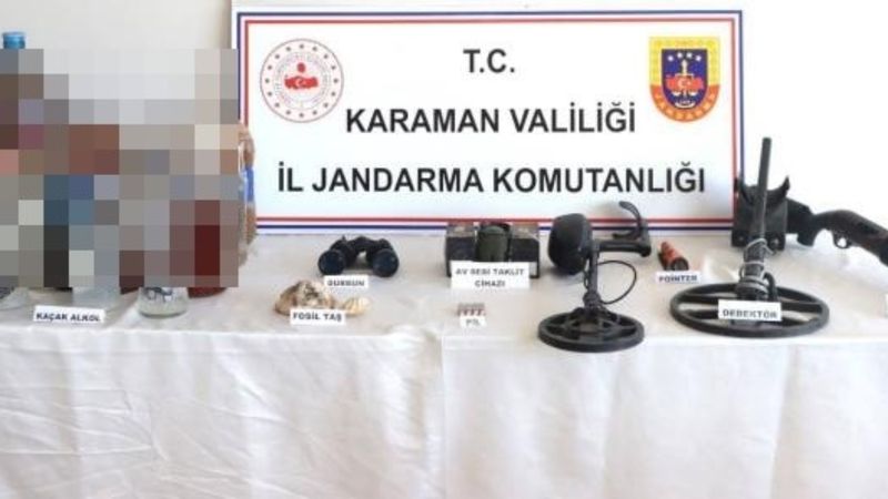 Karaman'da kaçak alkol operasyonu: 2 gözaltı