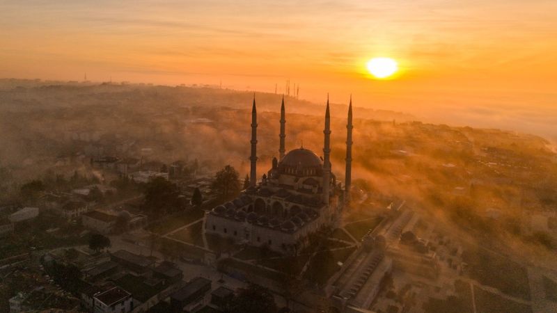 Edirne'de Selimiye Camii kartpostallık görüntü sundu