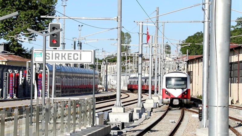 1 Ocak'ta 3 şehirde bakanlığa bağlı raylı sistemler ücretsiz olacak
