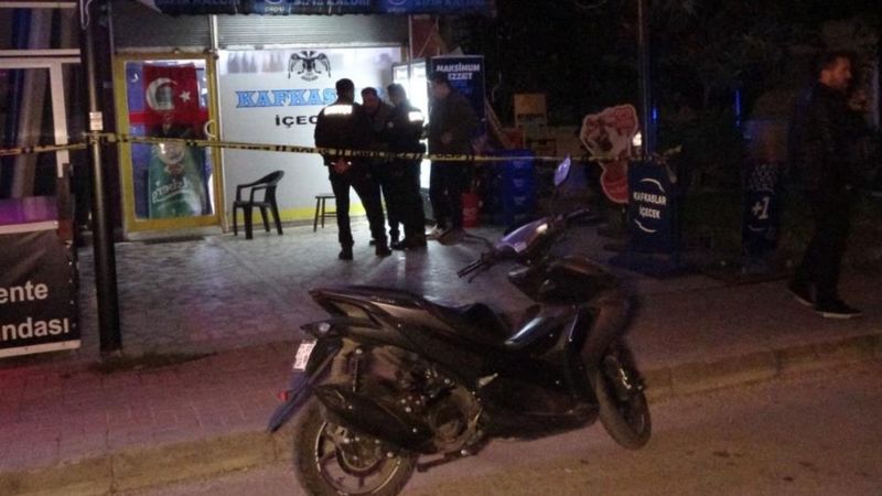 Antalya'da büfede silahlı kavga: 2 ölü