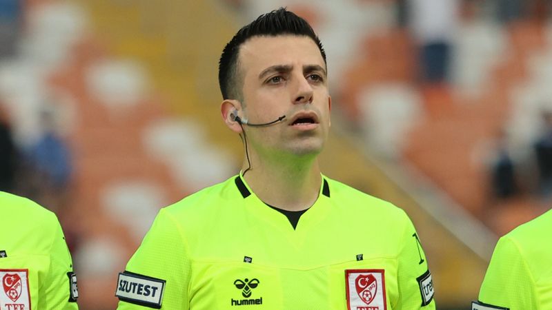 Beşiktaş - Rizespor maçının VAR'ı Ömer Faruk Turtay!