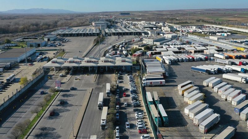 Kapıkule Gümrük Kapısı'nda ticari araç geçişinde tarihi rekor
