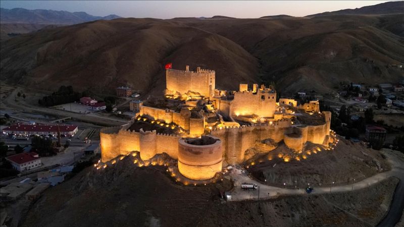 Bitlis, Hakkari, Muş ve Van'a turizm yatırımı için 100 milyon liralık destek