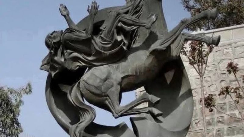 Suriye'de, Papa'nın hediye ettiği Aziz Paul heykeli çalındı