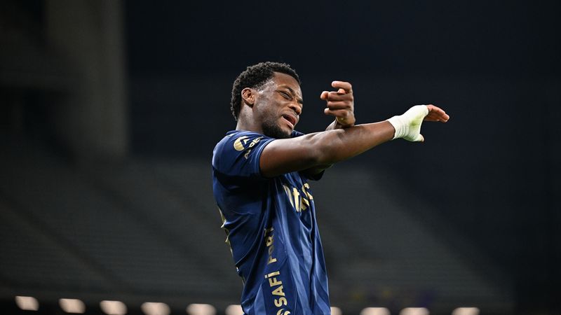 Jhon Duran, ligde 3. golünü attı