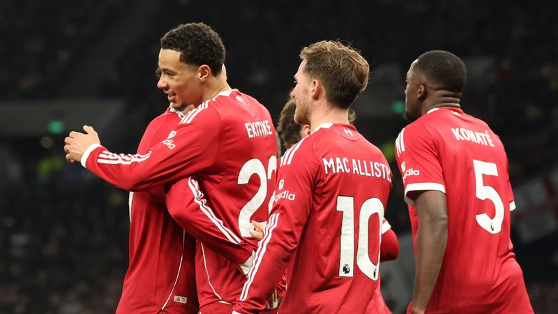 Liverpool, Tottenham'a şans tanımadı