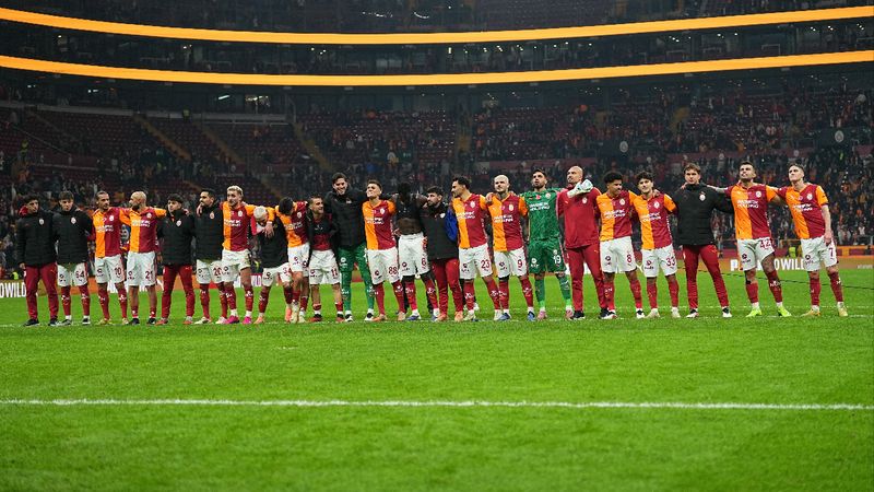 Galatasaray, Süper Lig'de ilk yarıyı lider tamamladı