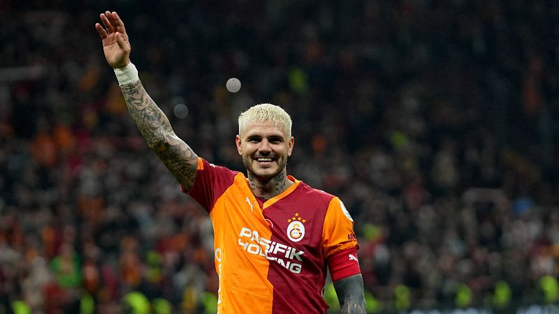 Galatasaray'da maç sonu üçlüsü Mauro Icardi'den geldi