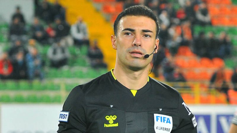 Kupadaki Fenerbahçe - Beşiktaş derbisinin hakemi açıklandı