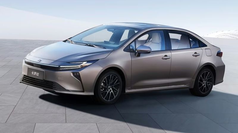 Yenilenen Toyota Corolla satışa çıktı: İşte fiyatı ve özellikleri