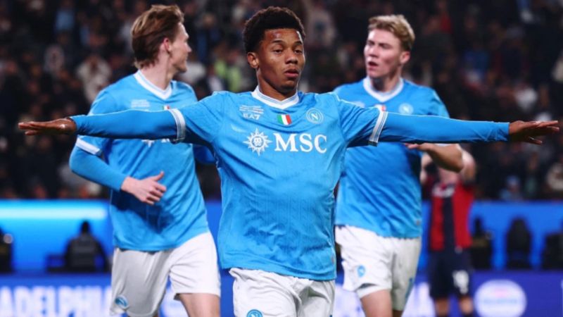 Napoli, Süper Kupa'nın sahibi oldu