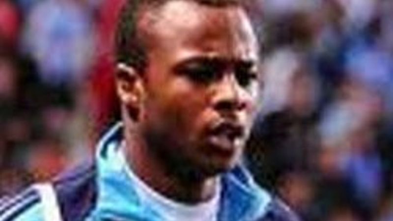 Ayew Marsilya'da kalıyor