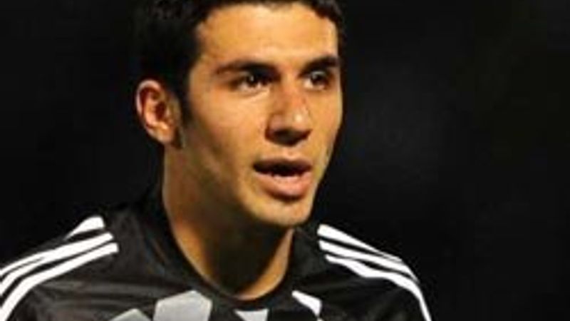 Beşiktaş İsmail Köybaşı ile sözleşme yeniledi