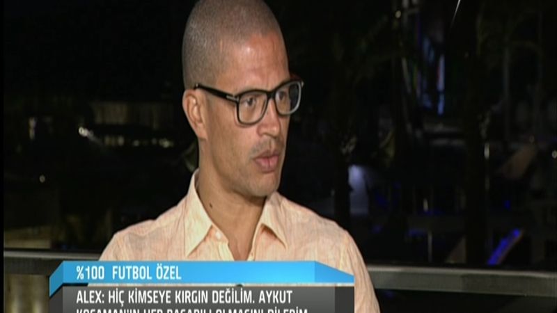 Alex: Aykut Kocaman kitabımda yer almak istemedi