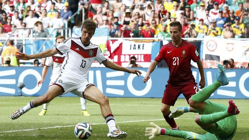 Almanya Portekiz'i 4 golle devirdi