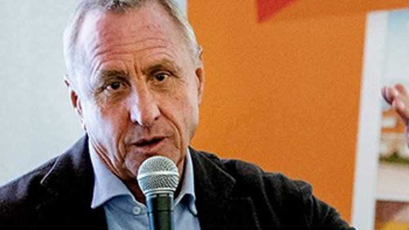 Johan Cruyff'tan Dirk Kuyt'a övgü dolu sözler