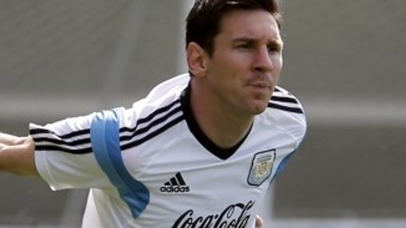 Messi Arsenal'in kapısından dönmüş