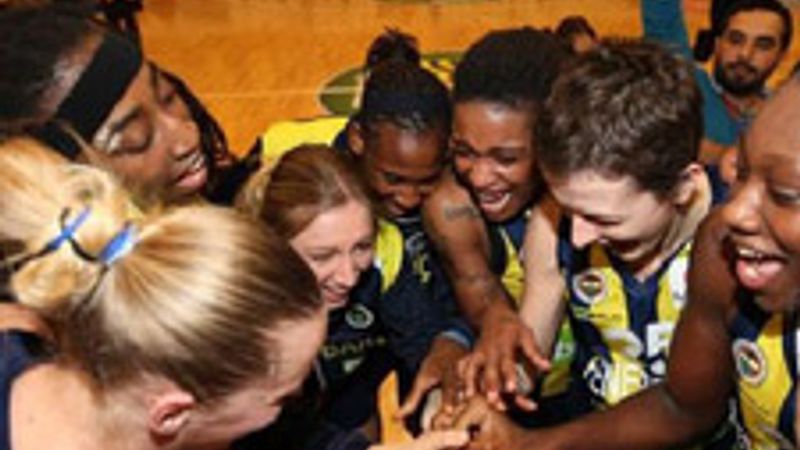 Fenerbahçe Aslan'ı potada eledi