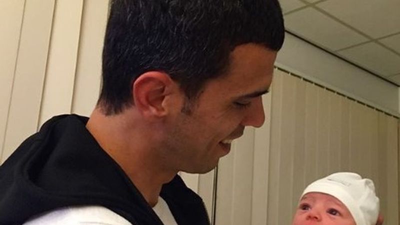 Kenan Sofuoğlu'nun bebeği beyin kanaması geçirdi