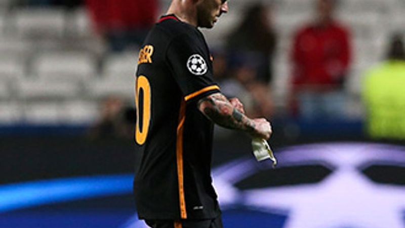 Sneijder: Taktiğimiz yok çok kızgınım