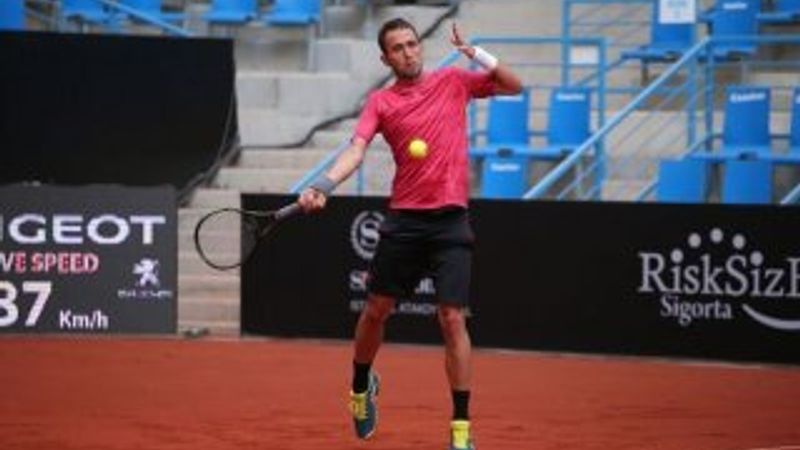 Marsel İlhan ilk turda elendi