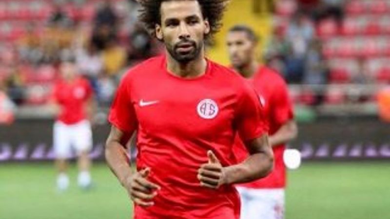 Şenol Güneş: Nazım Sangare'nin Türk olduğunu bilmiyordum