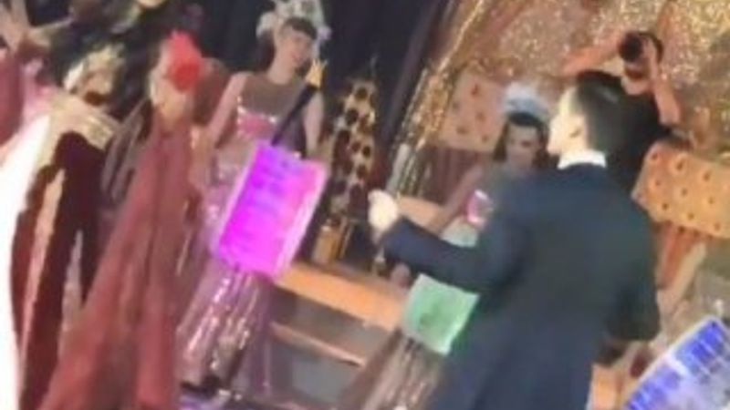 Mesut Özil ve nişanlısı Amine, Ankara'nın Bağları ile oynadı