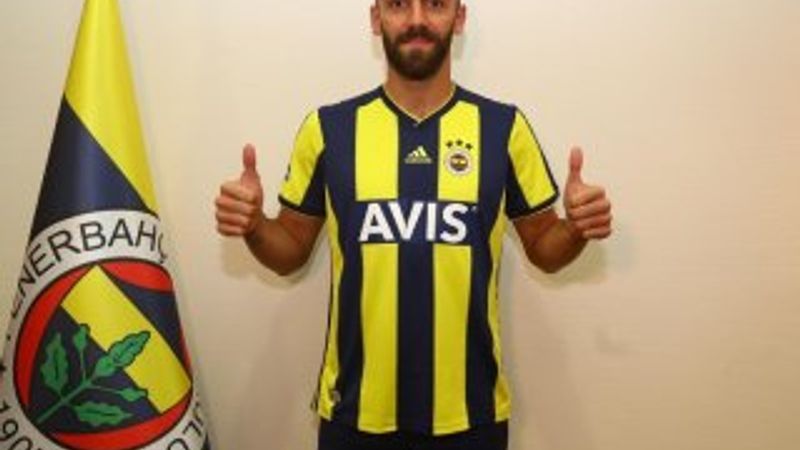 Fenerbahçe'nin yeni transferi Muriç çubukluyu giydi