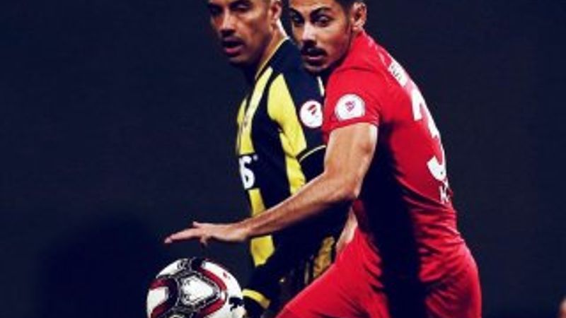 Yasir Subaşı, Ümraniye'den F.Bahçe'ye transfer oldu