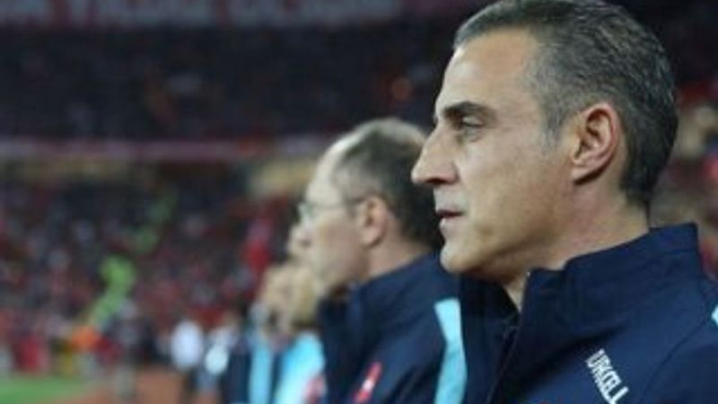 Tayfur Havutçu Milli Takım'daki görevinden istifa etti