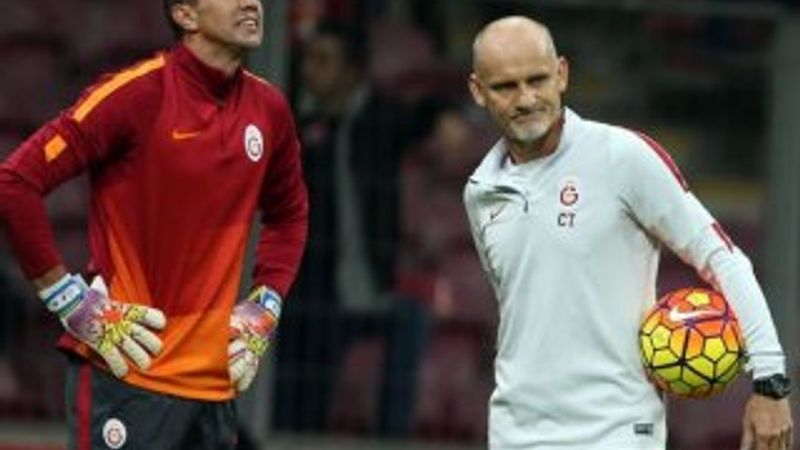 Taffarel, Galatasaray'dan ayrılıyor