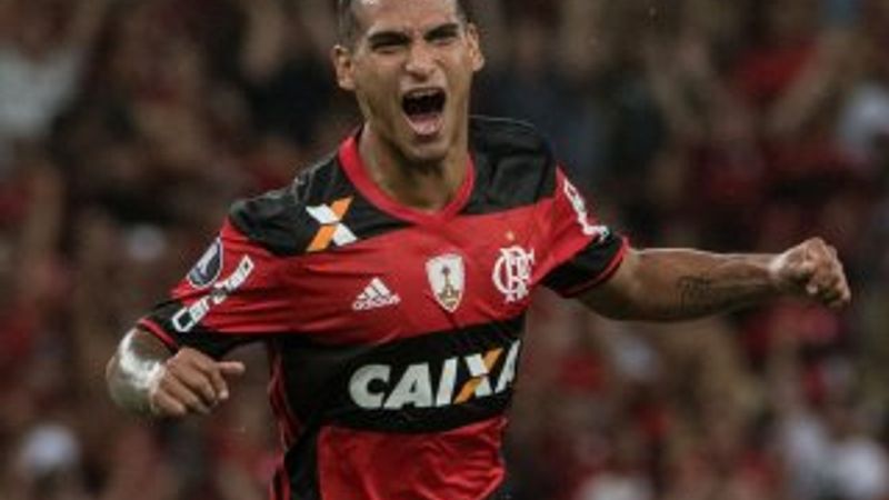 Beşiktaş, Miguel Trauco'yu istiyor