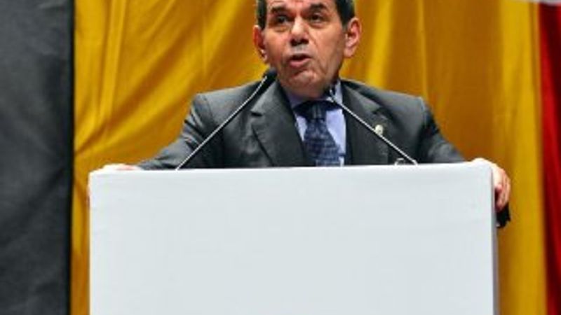 Dursun Özbek'in ortağı G.Saray'a haciz gönderdi