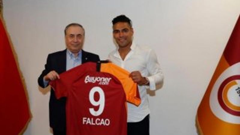 Rakamlarla Türkiye'de transfer dönemi