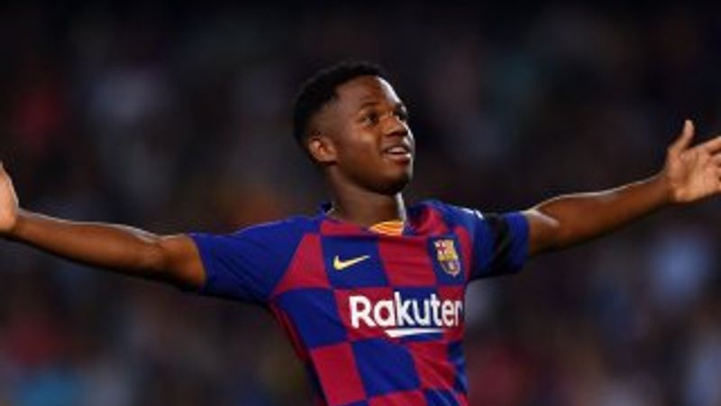 Barcelonalı Ansu Fati tarih yazdı