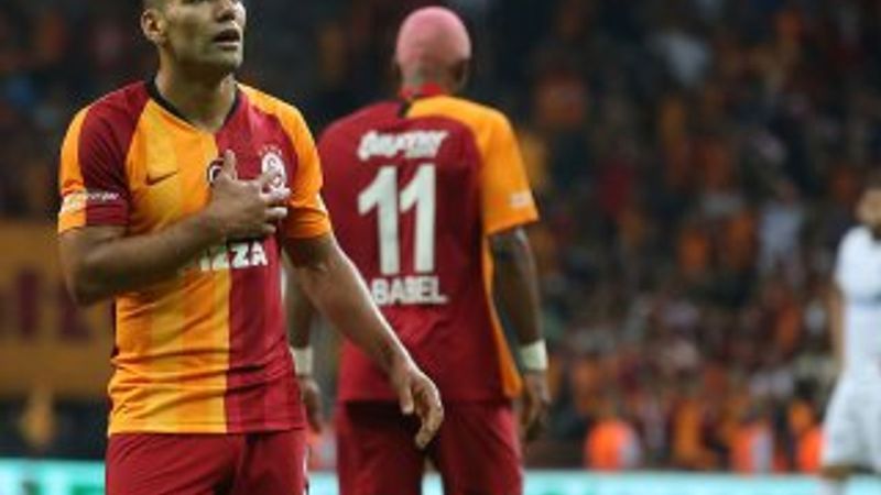 Falcao, GS Store'da A harfini tüketti